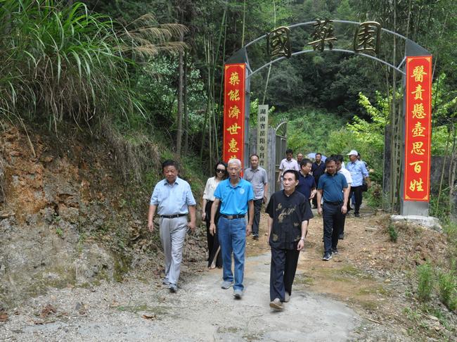 2025十二生肖49个码004期 04-49-26-19-30-44T：10,探寻十二生肖与彩票密码，一场跨越时空的神秘之旅